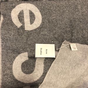 NWT Acne studios scarf
